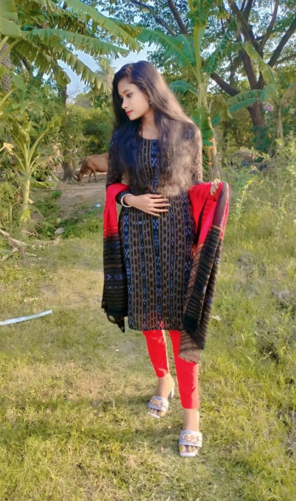 Bold Red & Black Sambalpuri Cotton Suit Set