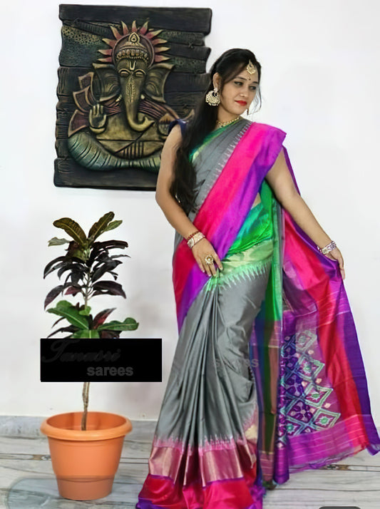 Twilight Mirage: The Grey Ganga Jamuna Ikat Patola Silk Saree