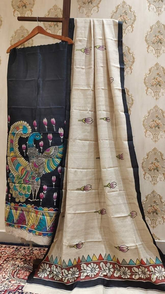 Monochrome Elegance: Black & Off-White Handpainted Kalamkari Ensemble